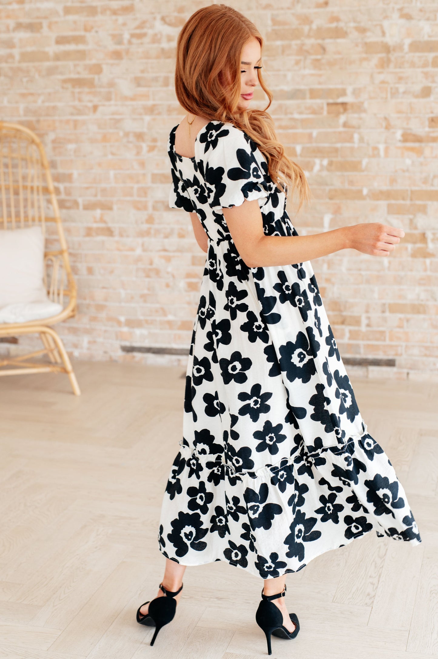 Hazel Blues® | The Hot Topic Square Neck Floral Dress