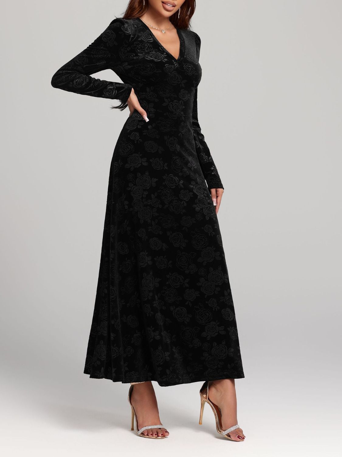 Hazel Blues® | Rose Print V-Neck Long Sleeve Dress